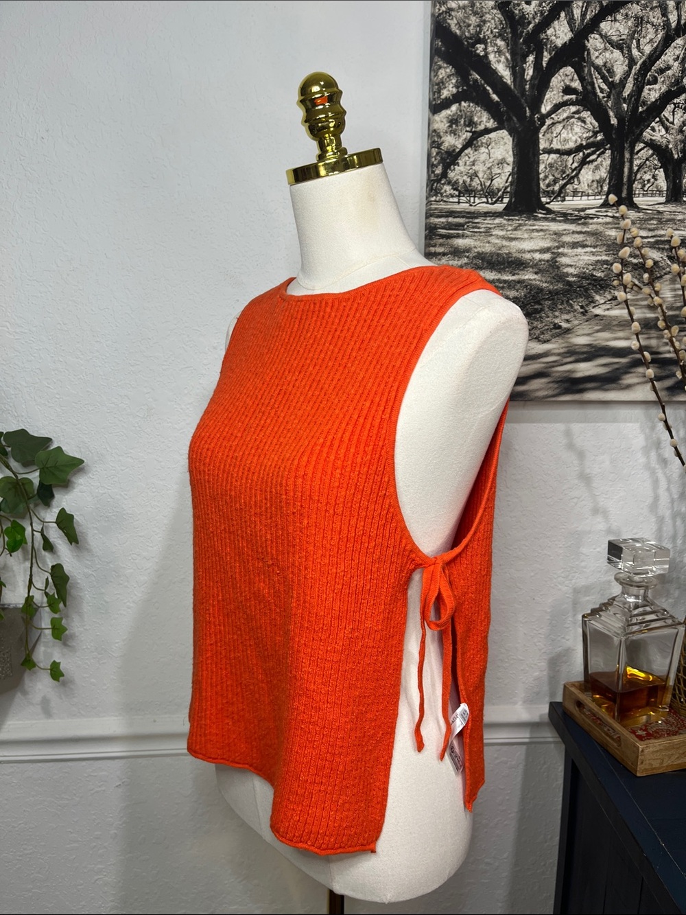 NWT Free People cherry tomato 🍅 Ribbed Knit Tank with Side Tie Small - Picture 6 of 12